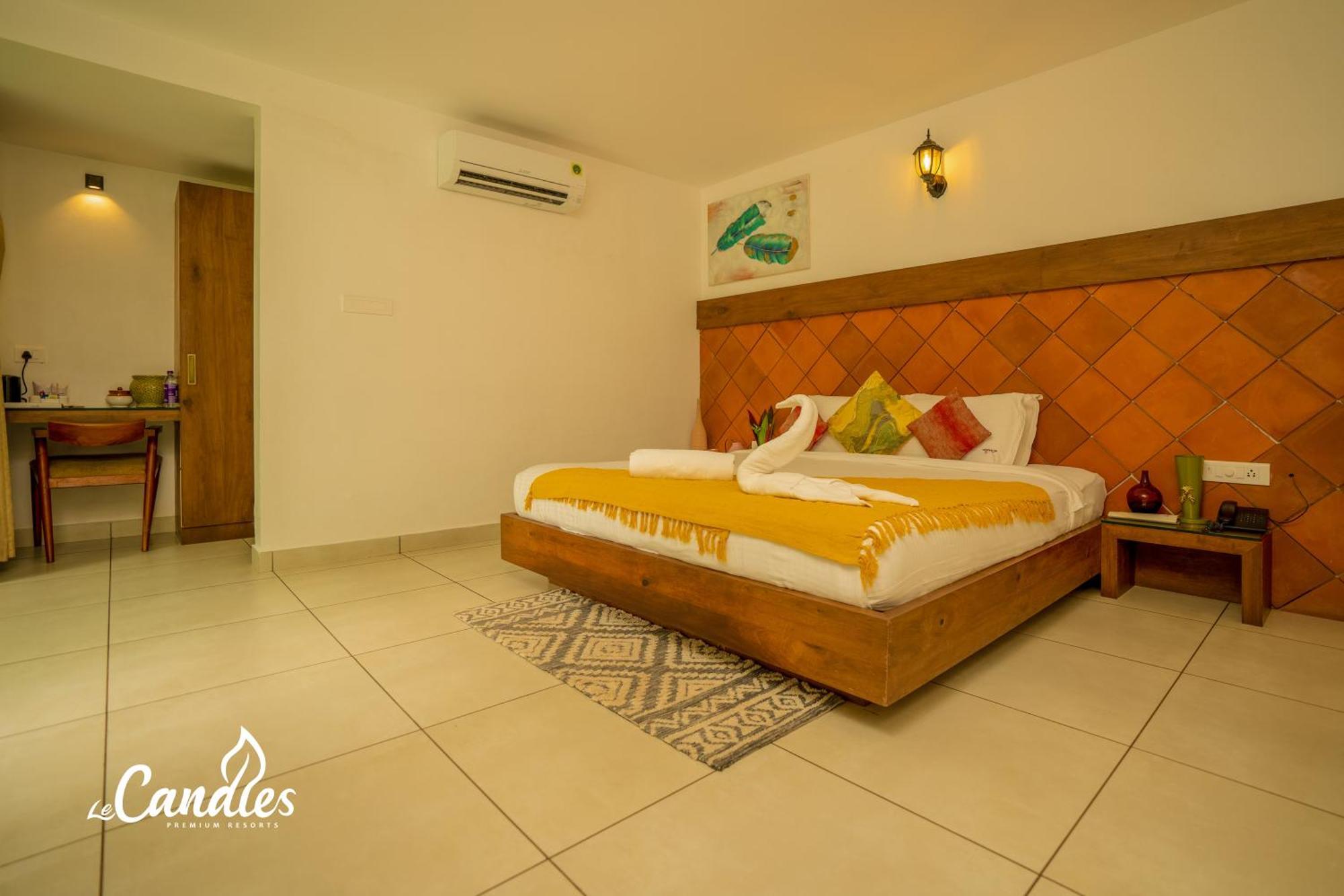 Le Candles Resort Kozhikode Bagian luar foto