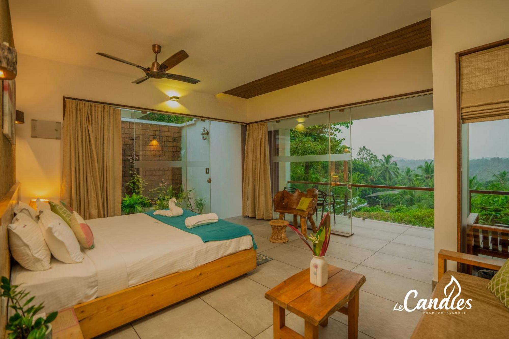 Le Candles Resort Kozhikode Bagian luar foto