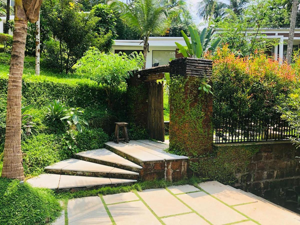 Le Candles Resort Kozhikode Bagian luar foto