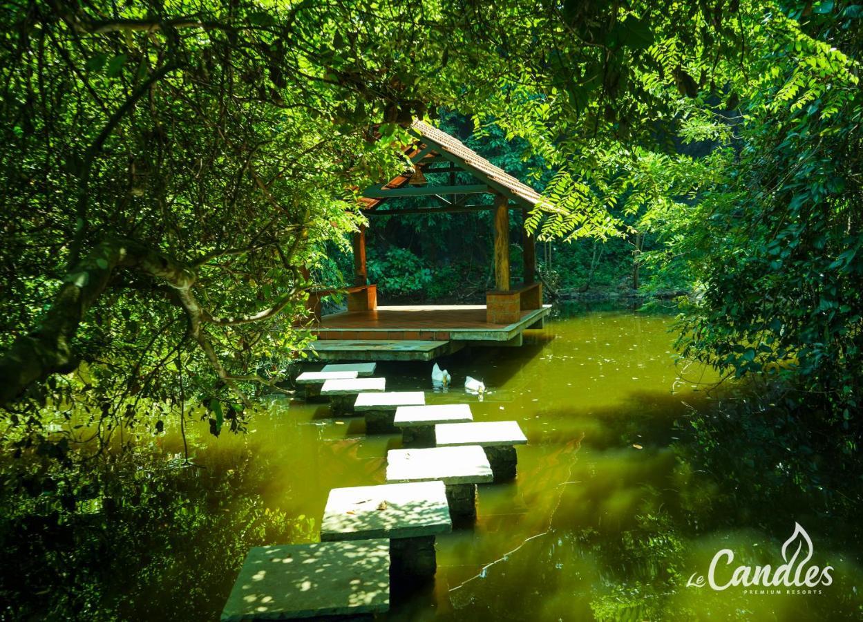 Le Candles Resort Kozhikode Bagian luar foto