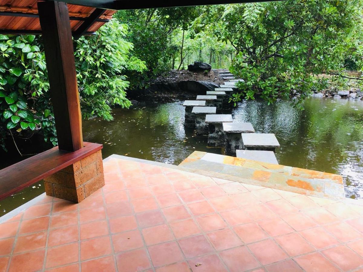 Le Candles Resort Kozhikode Bagian luar foto